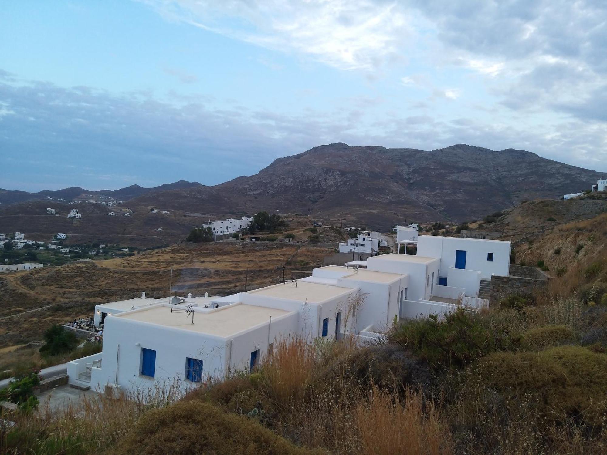 Hotel Tirquaz View Serifos Town Exteriér fotografie
